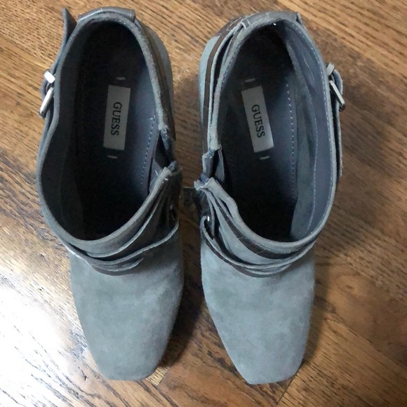 Guess booties - Picture 3 of 5